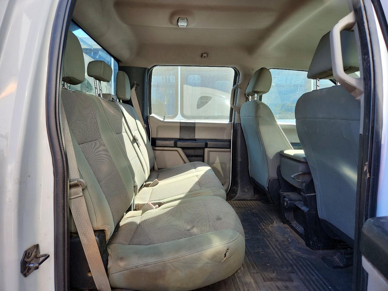 2018 Ford F450 Super Duty Dump Truck