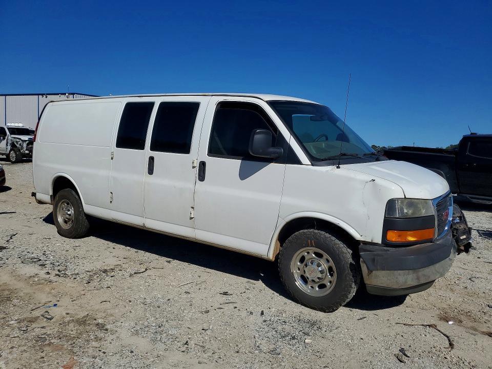 2011 GMC Savana G3500 Utility / Service Van