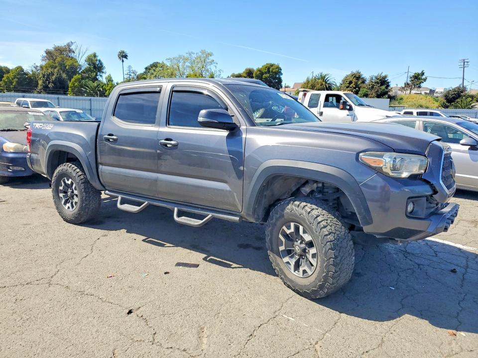 2018 Toyota Tacoma TRD OFF-Road