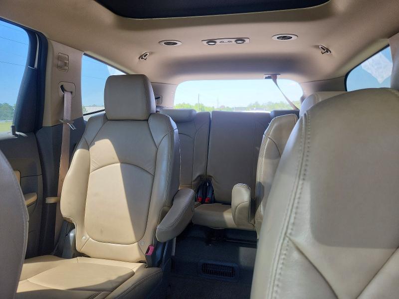 2012 Chevrolet Traverse lt