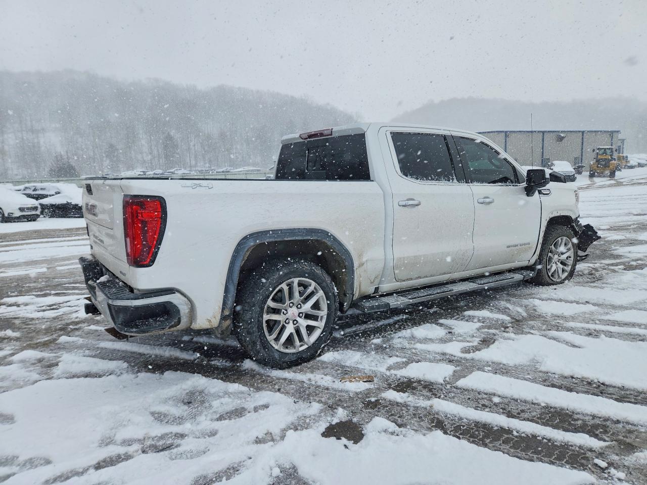 2021 GMC Sierra K1500 SLT