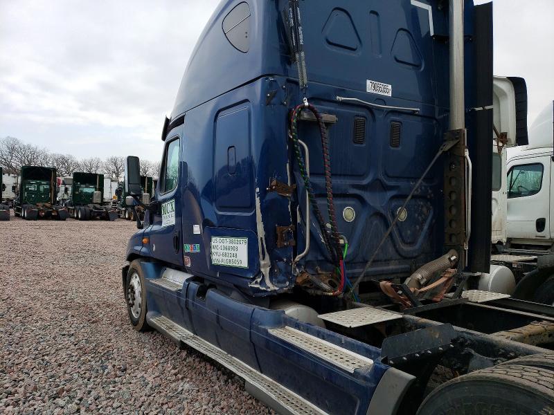 2015 Freigliner 2015 Freightliner Cascadia Semi Truck