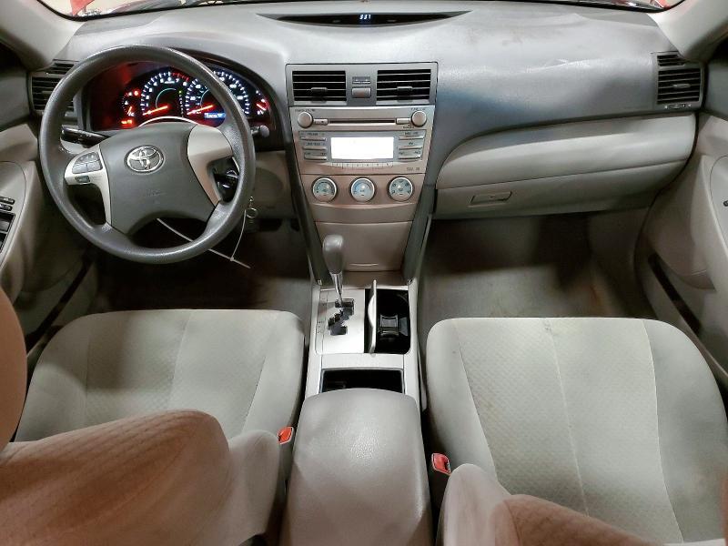 2009 Toyota Camry le