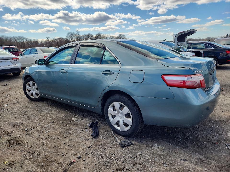 2009 Toyota Camry le
