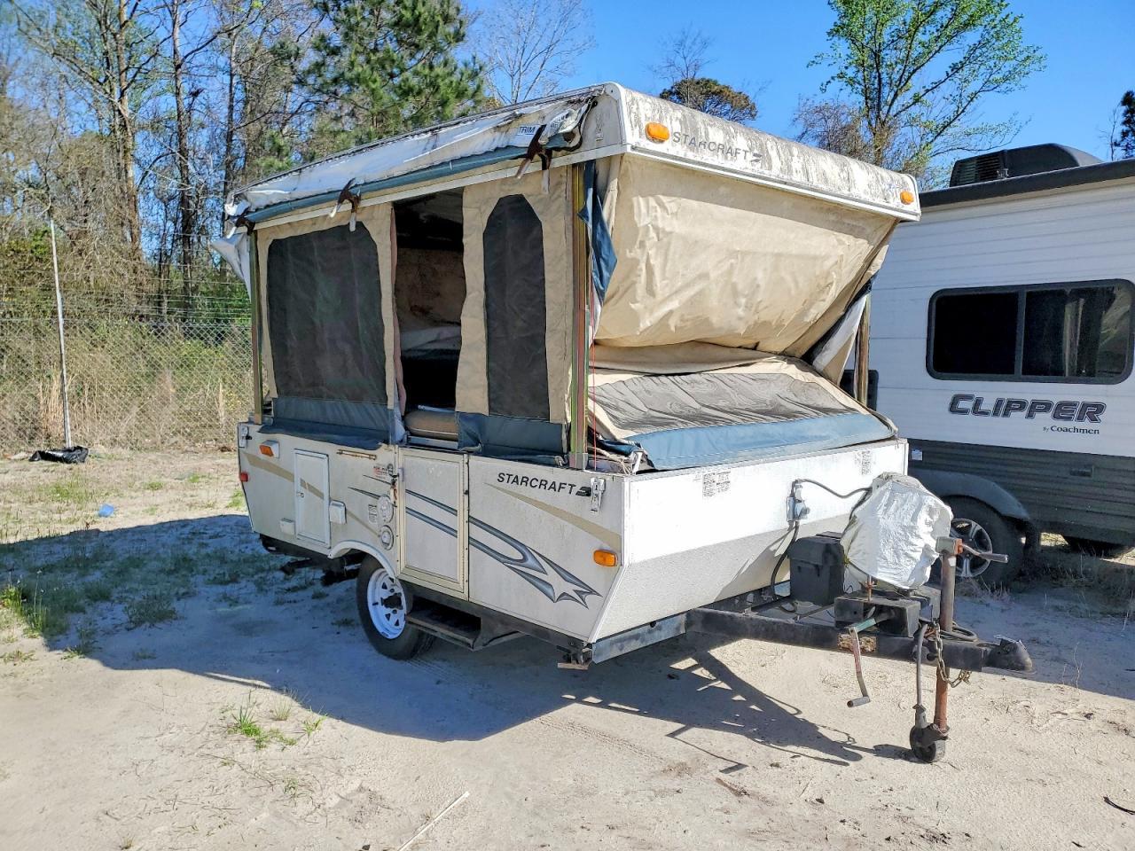 2008 Starcraft Camper