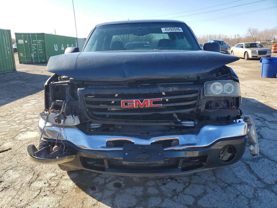 2005 GMC New Sierra K1500