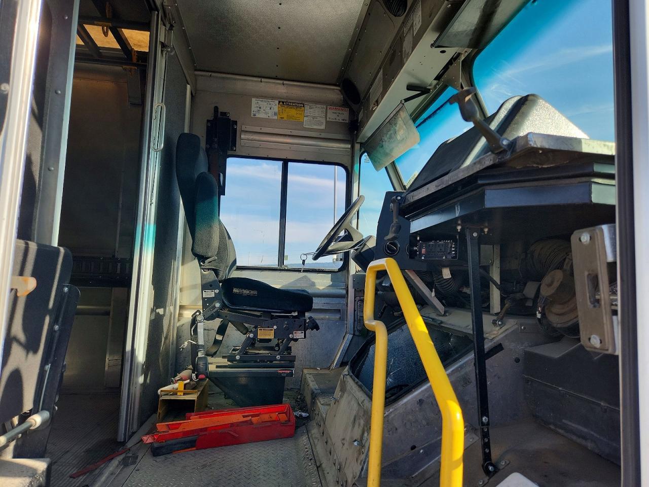 2015 Freightliner MT45G Delivery Truck