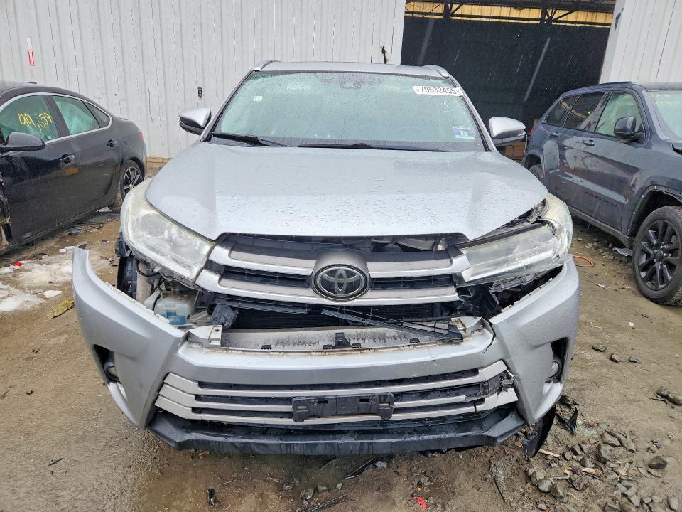 2017 Toyota Highlander xle