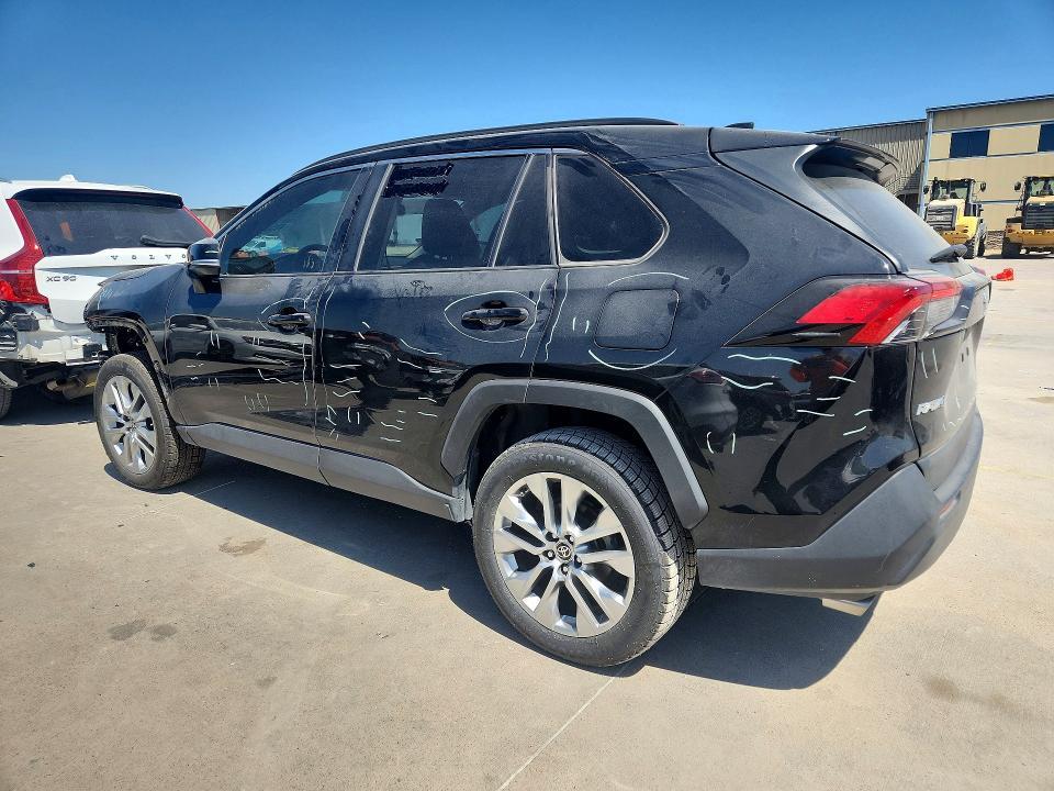 2022 Toyota Rav4 xle Premium