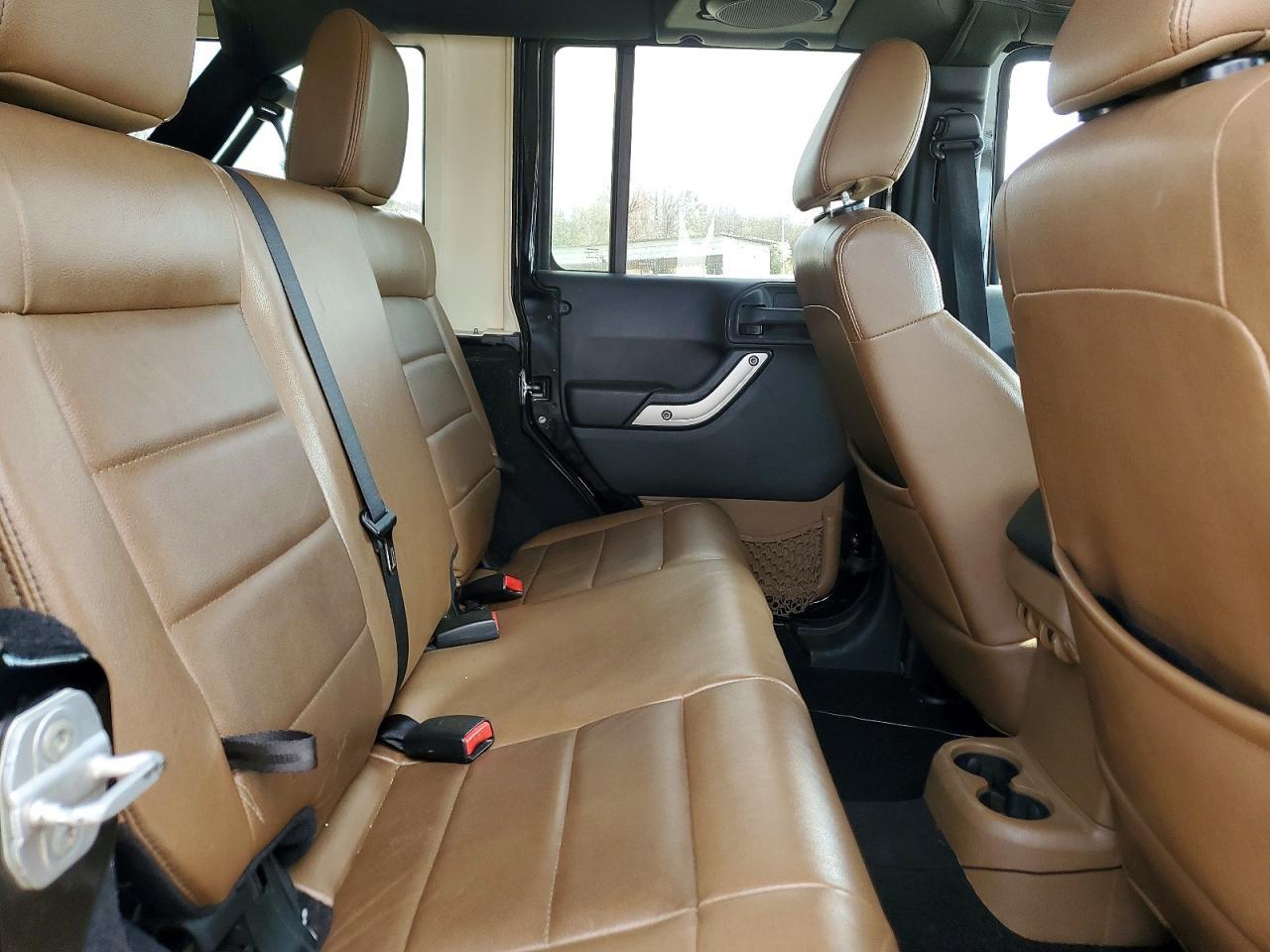 2011 Jeep Wrangler Unlimited Sahara