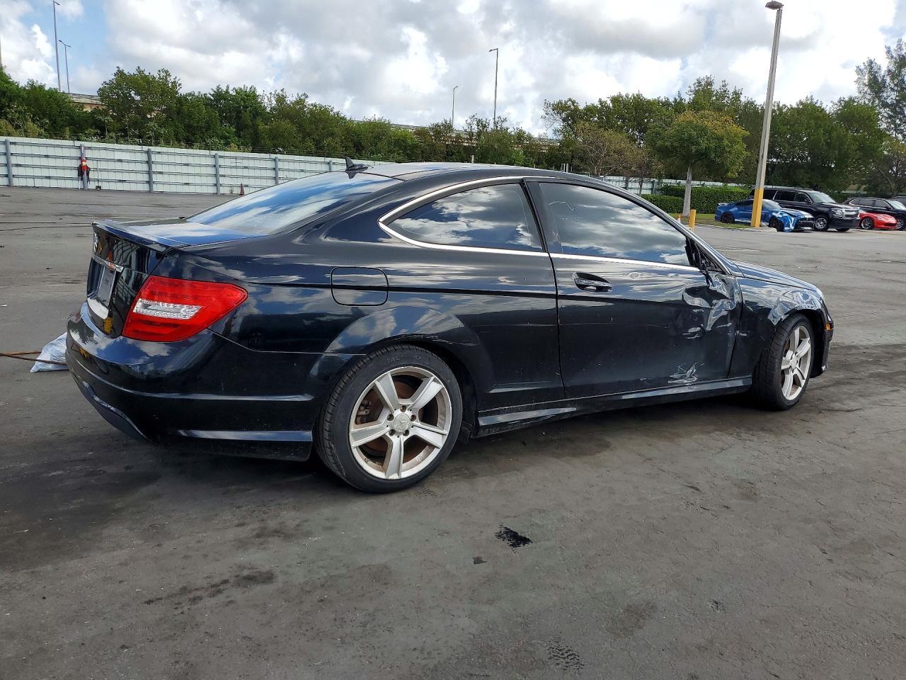 2013 Mercedes-Benz C 250
