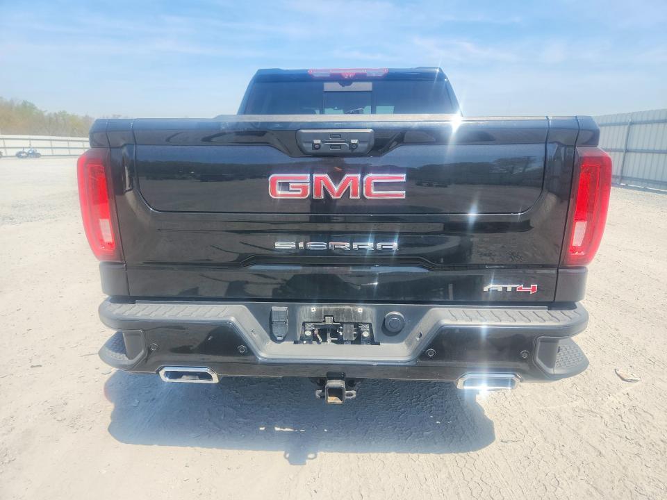 2023 GMC Sierra K1500 AT4