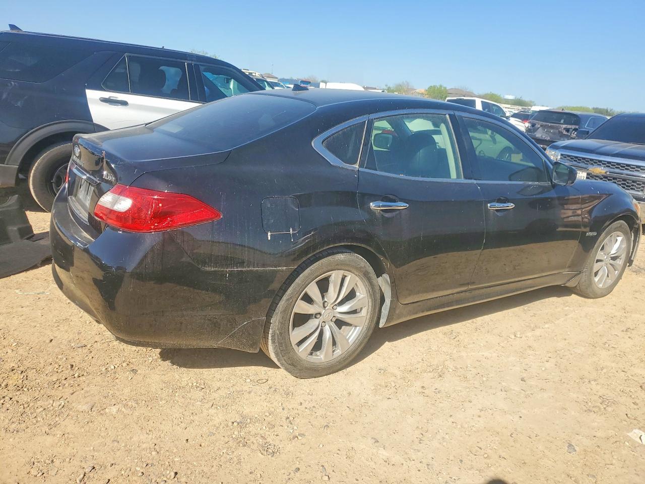 2012 Infiniti M35h Base