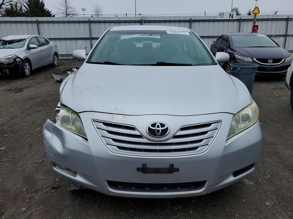 2009 Toyota Camry le