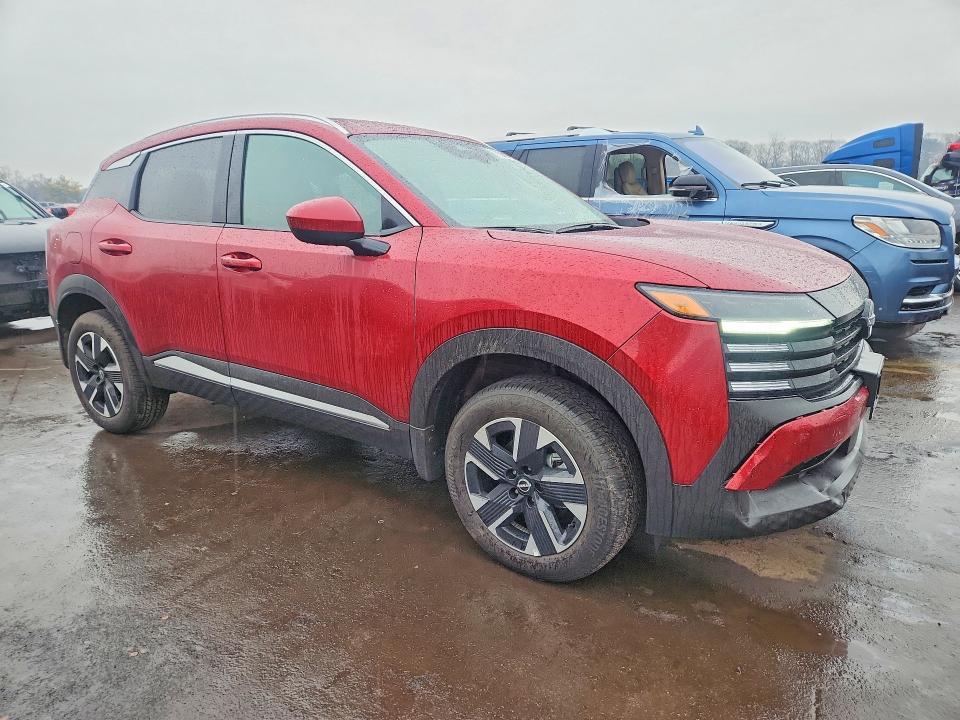 2025 Nissan Kicks sv