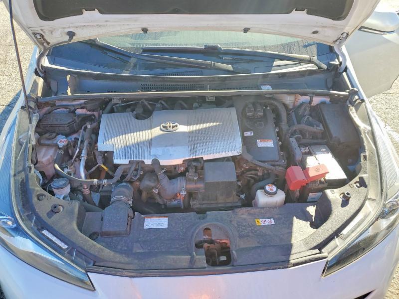 2021 Toyota Prius xle