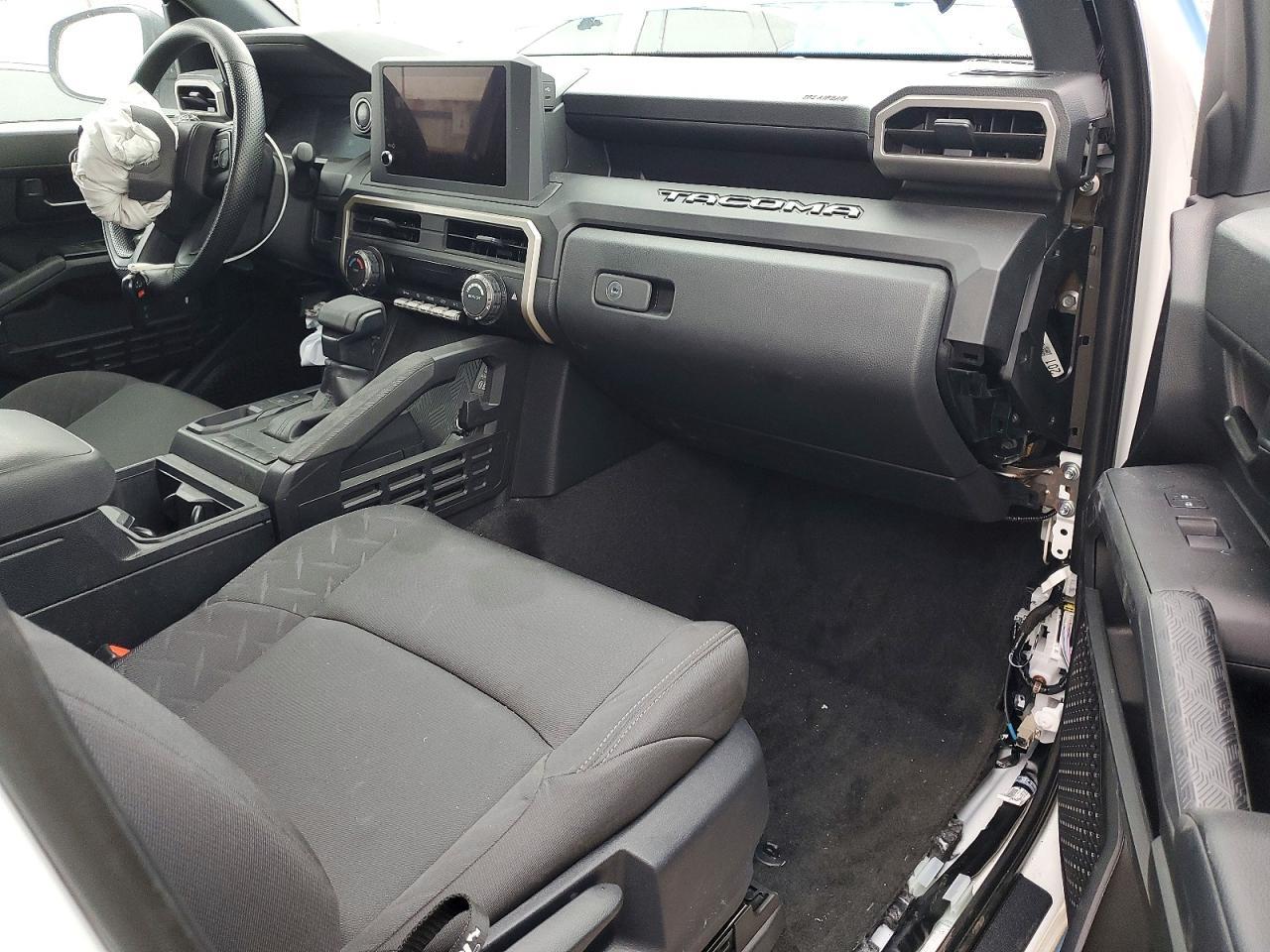 2025 Toyota Tacoma SR