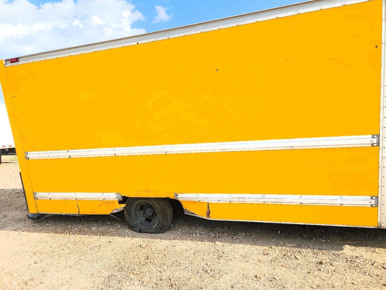 2008 GMC Savana Cutaway G3500