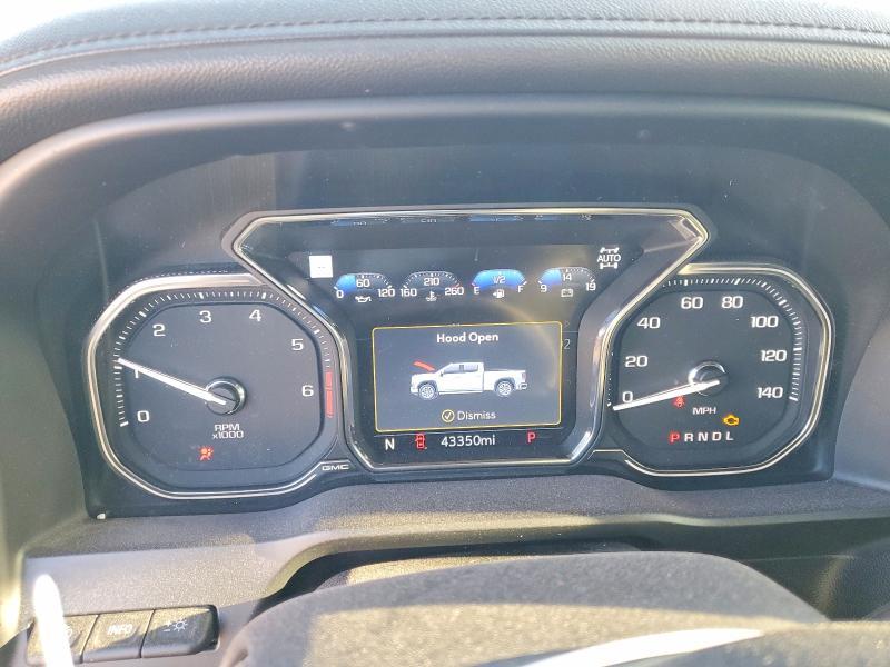 2022 GMC Sierra K2500 AT4