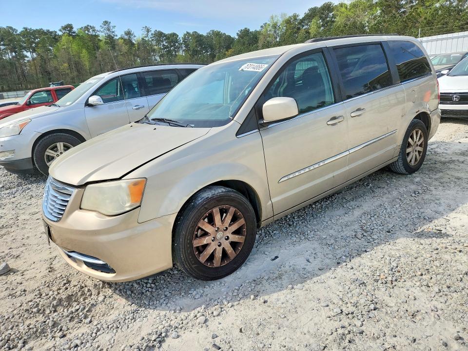 2014 Chrysler Town & Country Touring