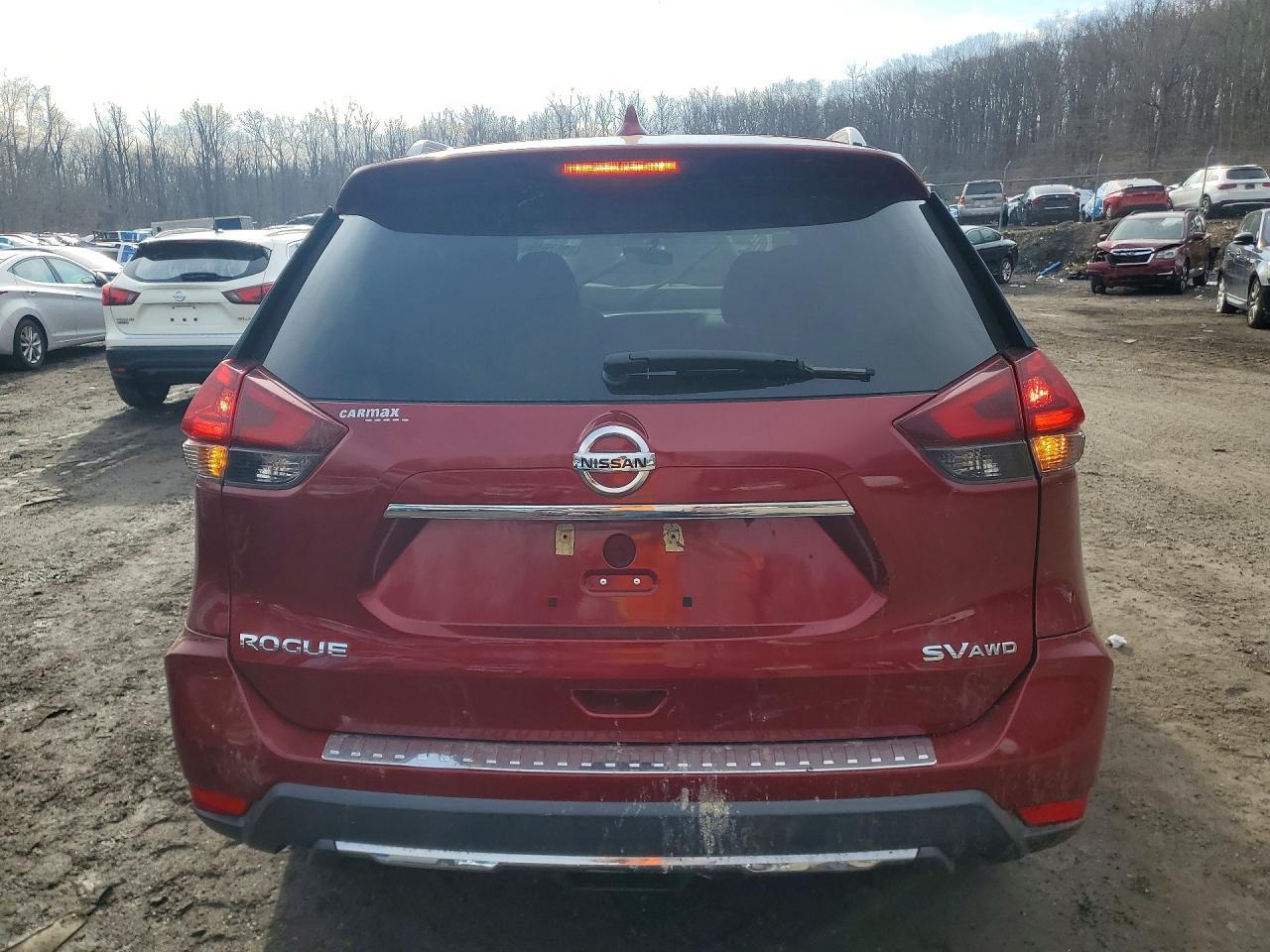 2018 Nissan Rogue sv