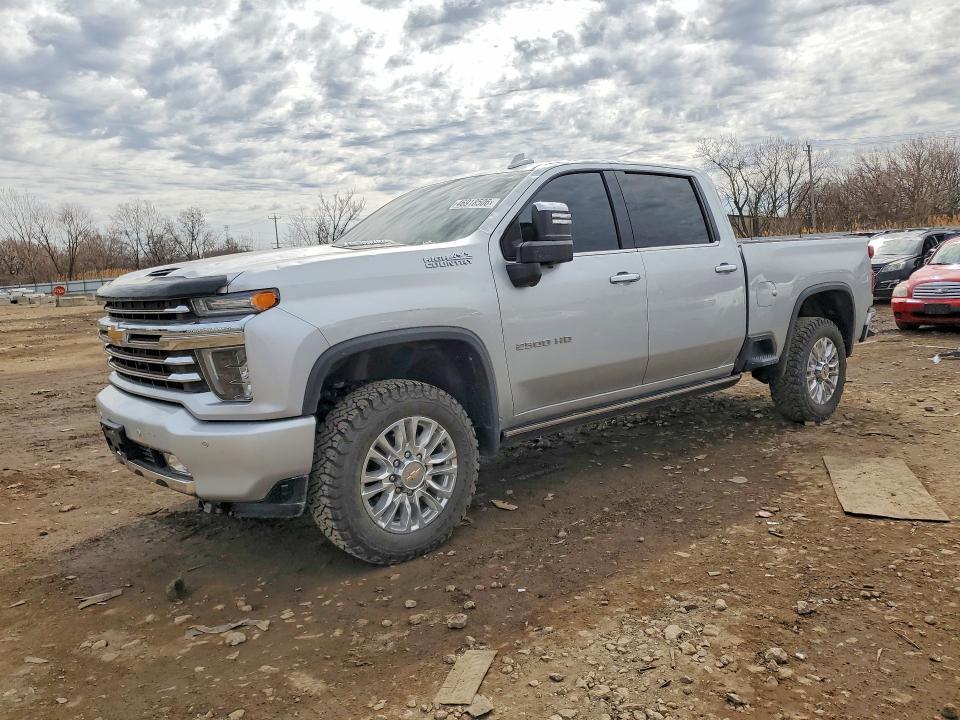 2022 Chevrolet Silverado K2500 High Country