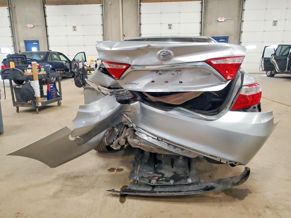 2017 Toyota Camry le