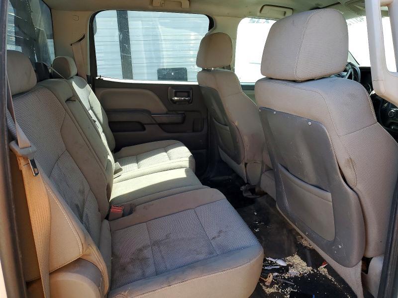 2015 GMC Sierra 3500 Flatbed Truck