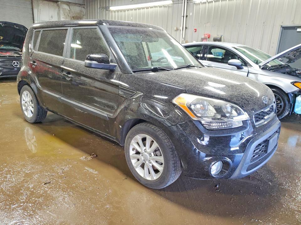 2012 KIA Soul +