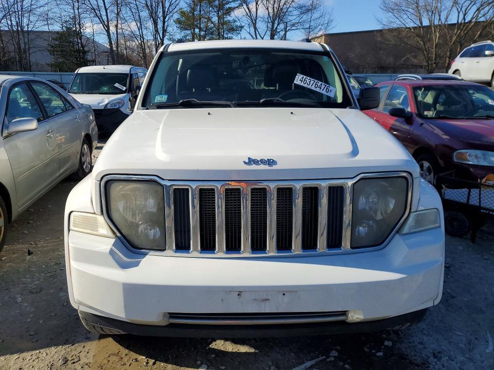 2012 Jeep Liberty jet