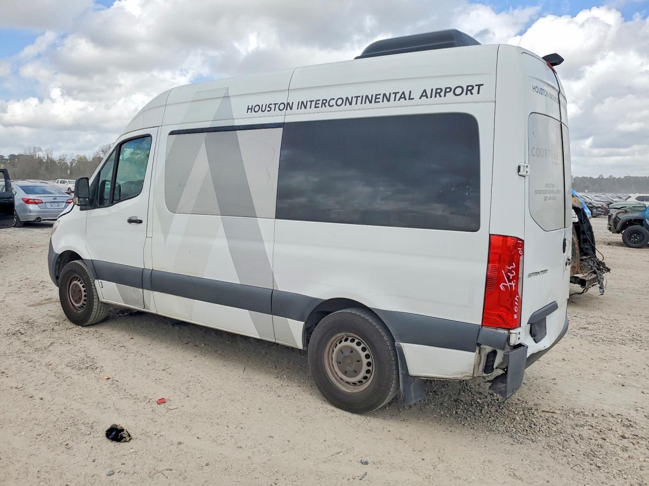 2019 Mercedes-Benz Sprinter 2500