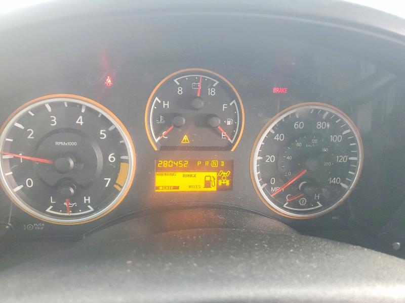 2010 Nissan Titan SE