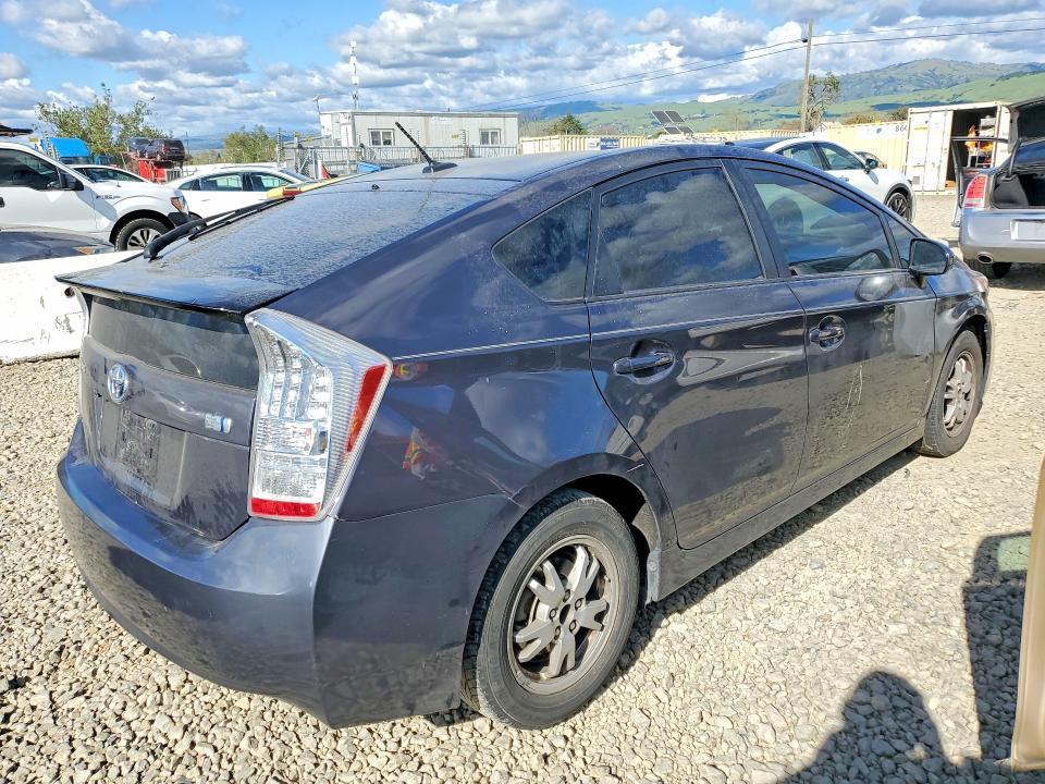 2011 Toyota Prius two