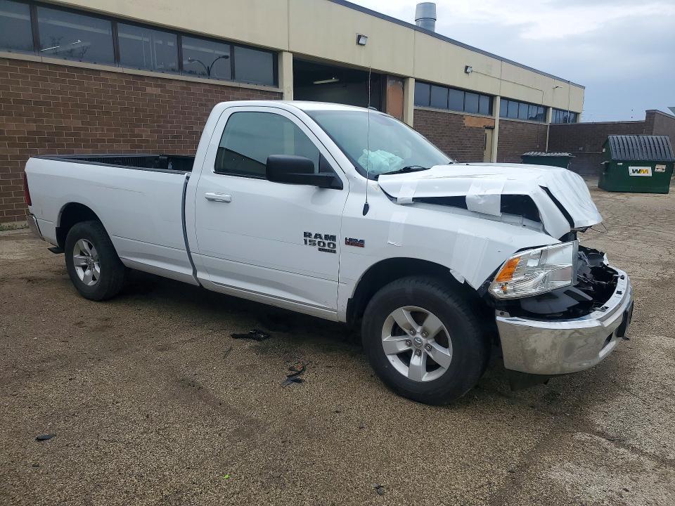 2021 Dodge Ram 1500 Classic slt