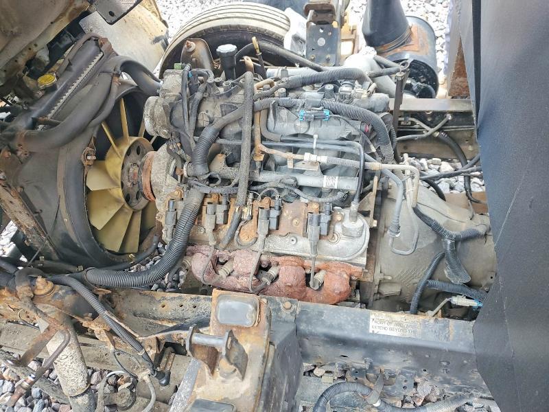 2007 Isuzu NPR Dump Truck