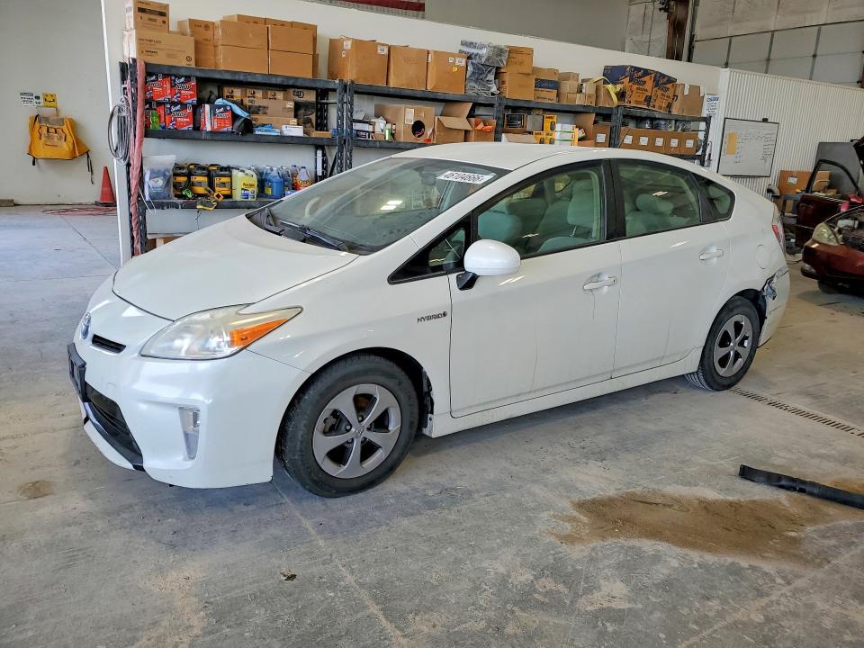 2014 Toyota Prius two