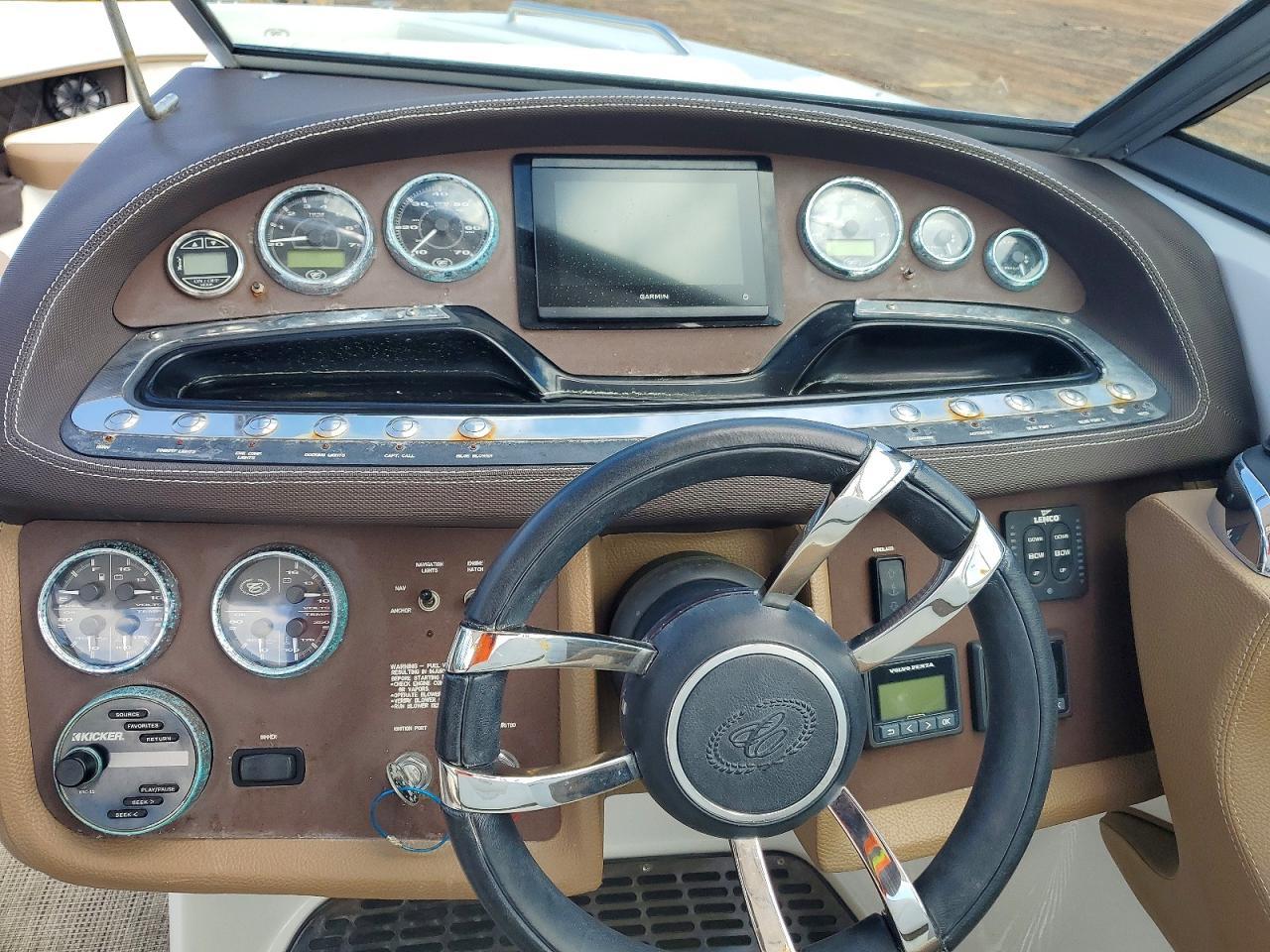 2016 Cobalt Boat-Boat