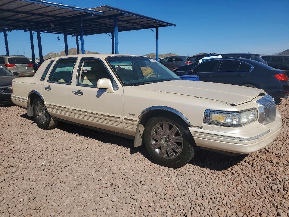 1995 Lincoln Town car Cartier