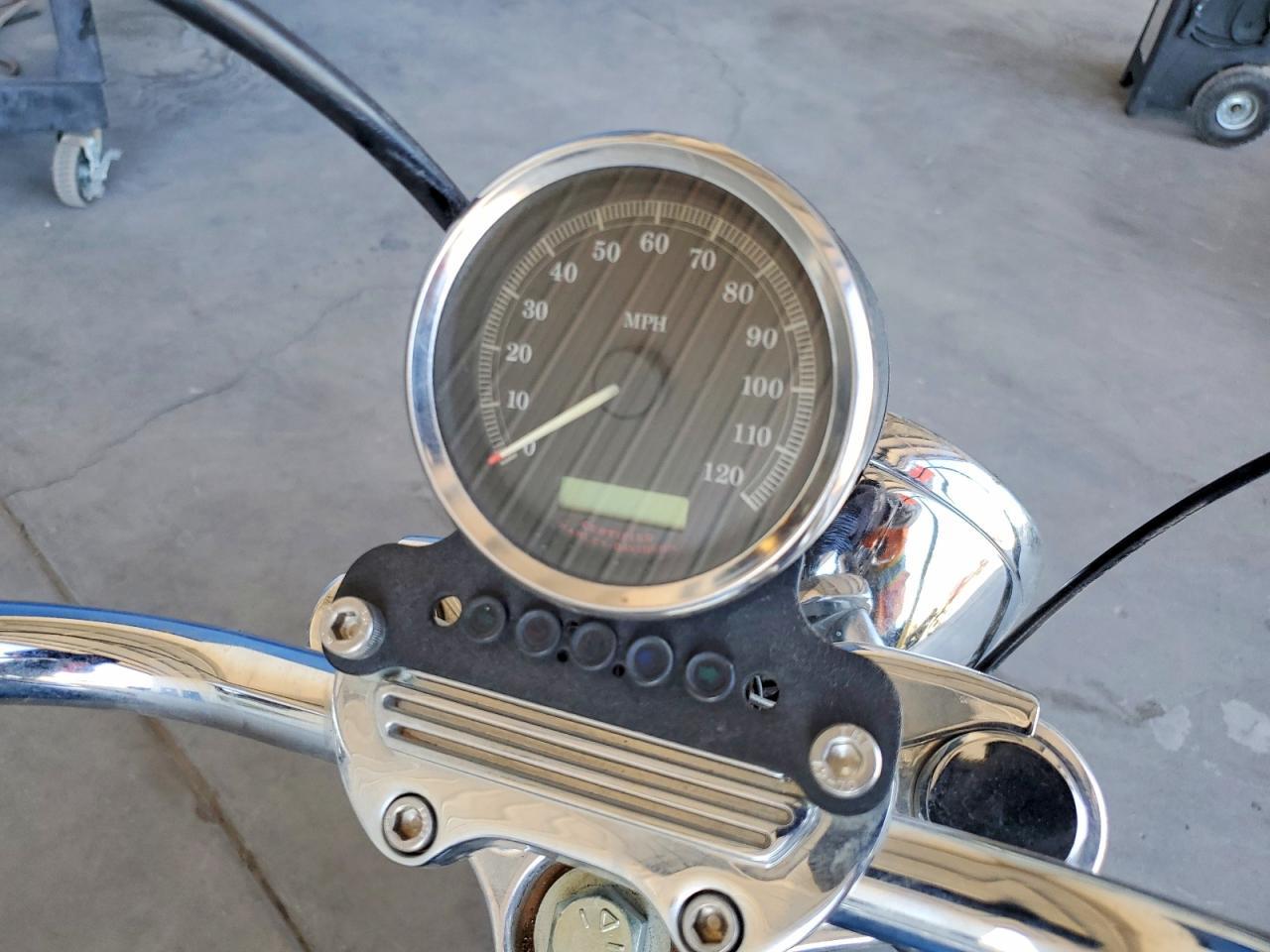 2005 Harley-Davidson XL1200 C