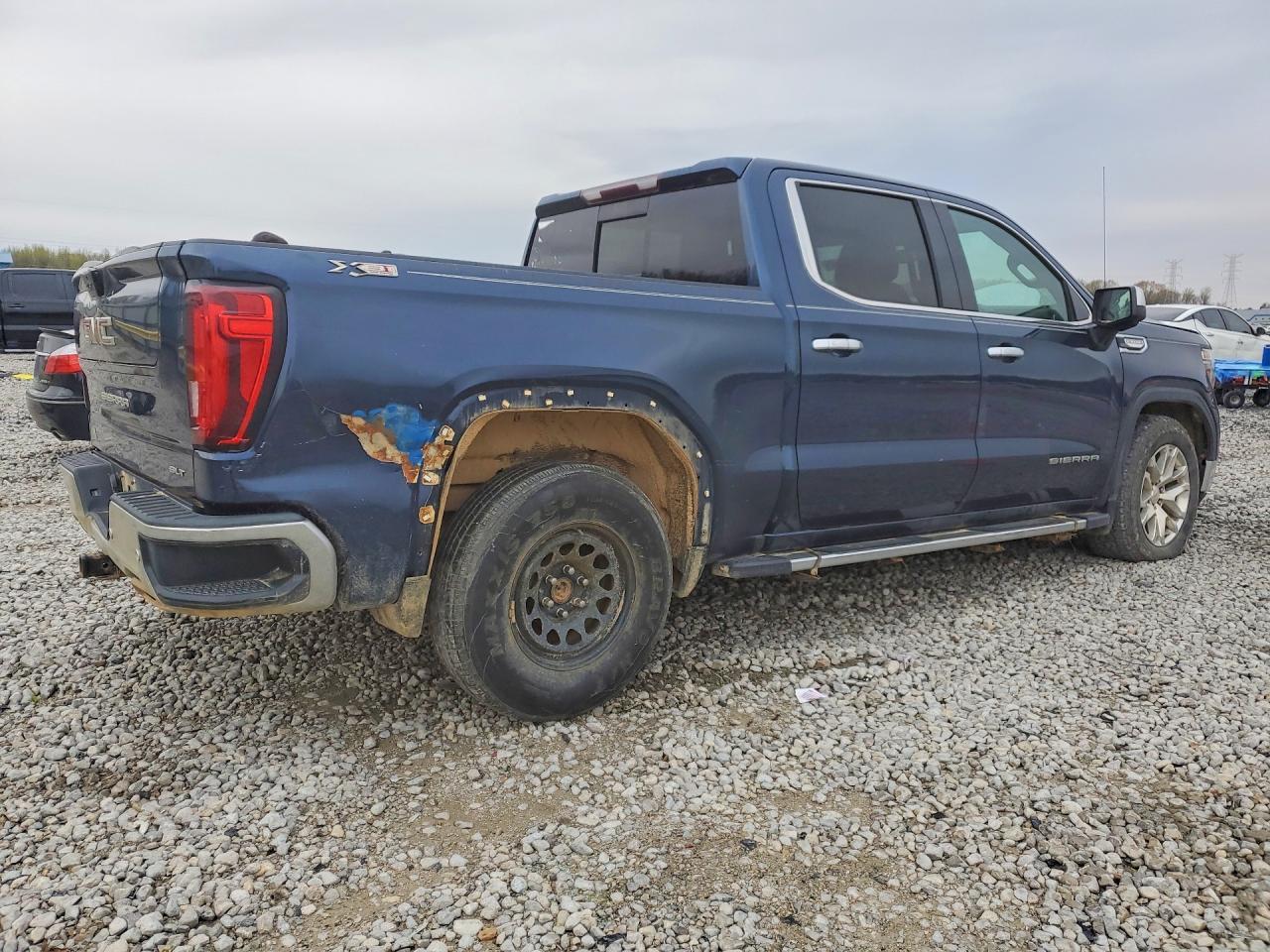 2019 GMC Sierra K1500 SLT