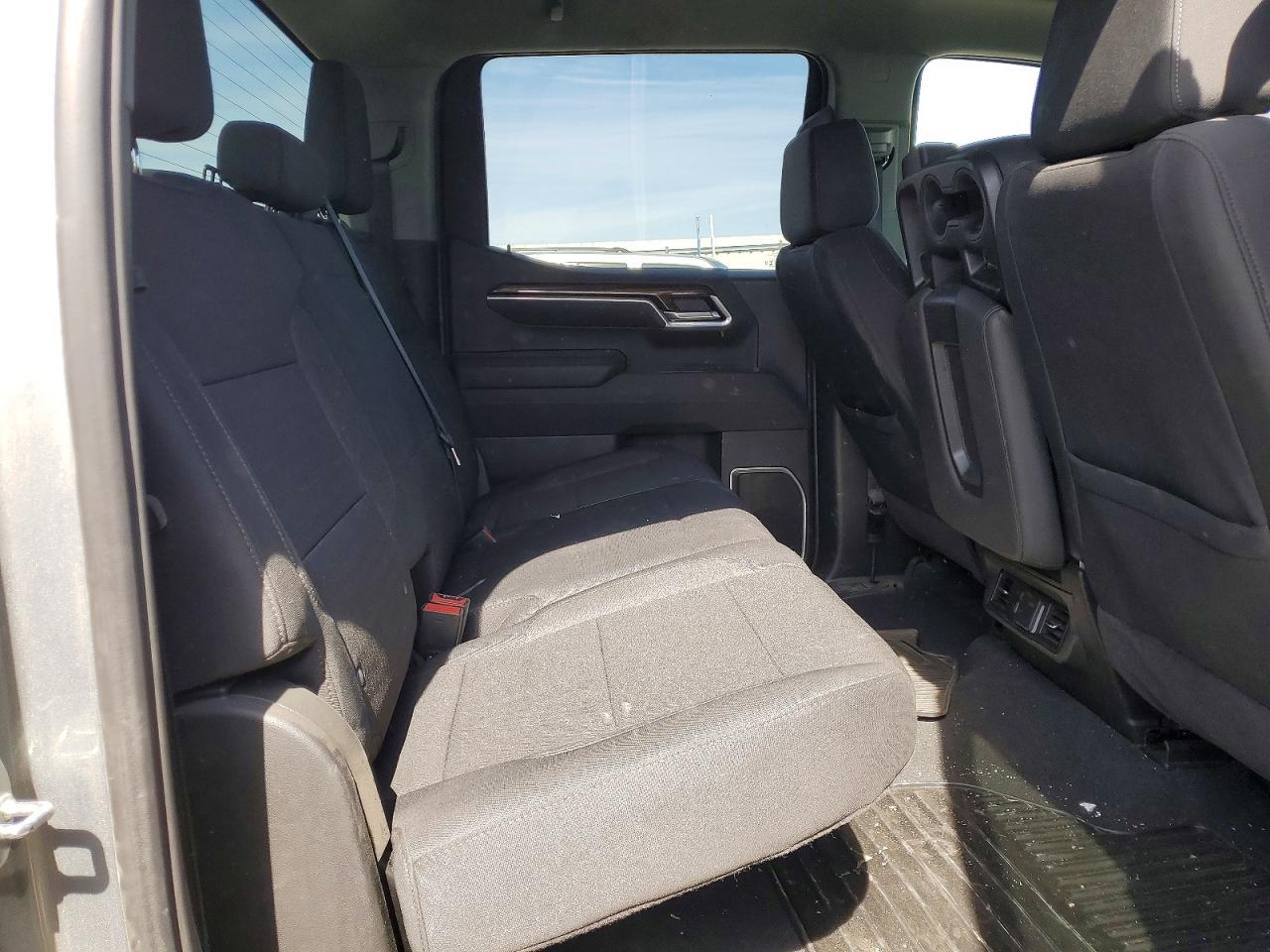 2026 Chevrolet Silverado K1500 LT