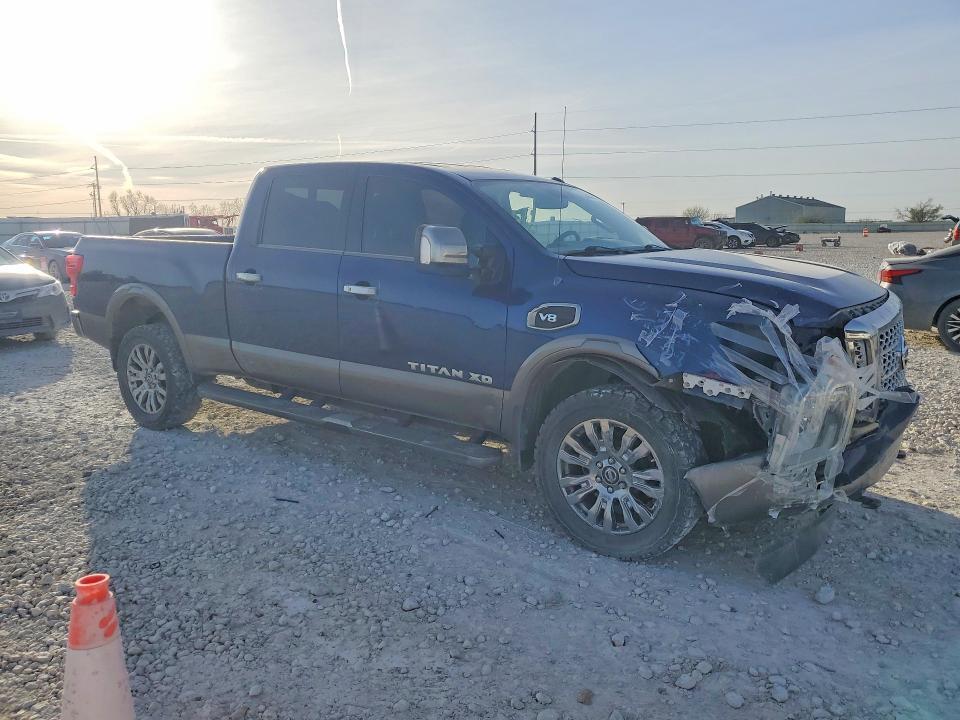 2017 Nissan Titan XD Platinum Reserve