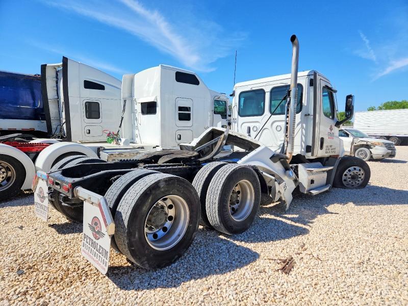 2024 Freigliner Cascadia 116