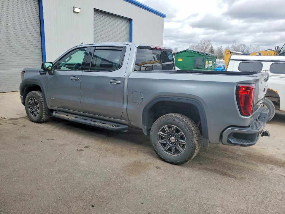 2024 GMC Sierra K1500 AT4