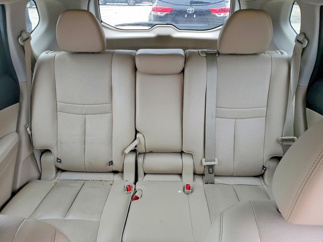 2015 Nissan Rogue sl