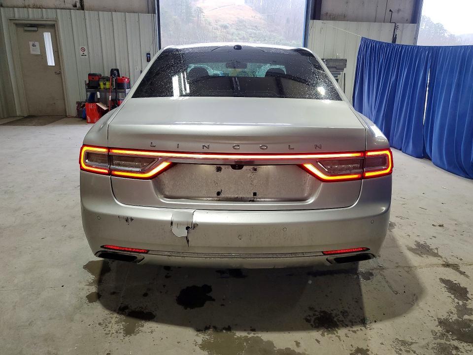 2017 Lincoln Continental Reserve