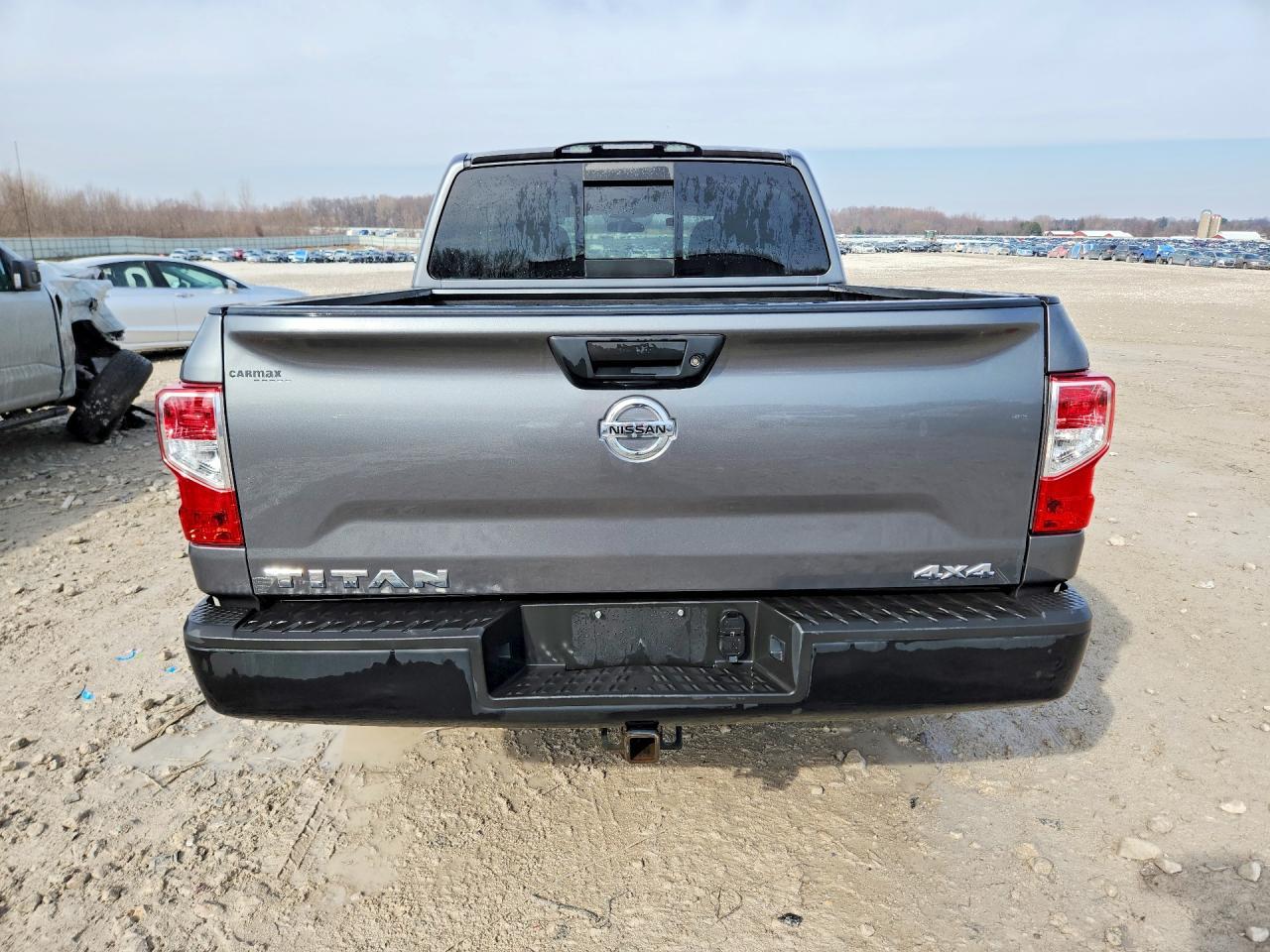 2017 Nissan Titan S