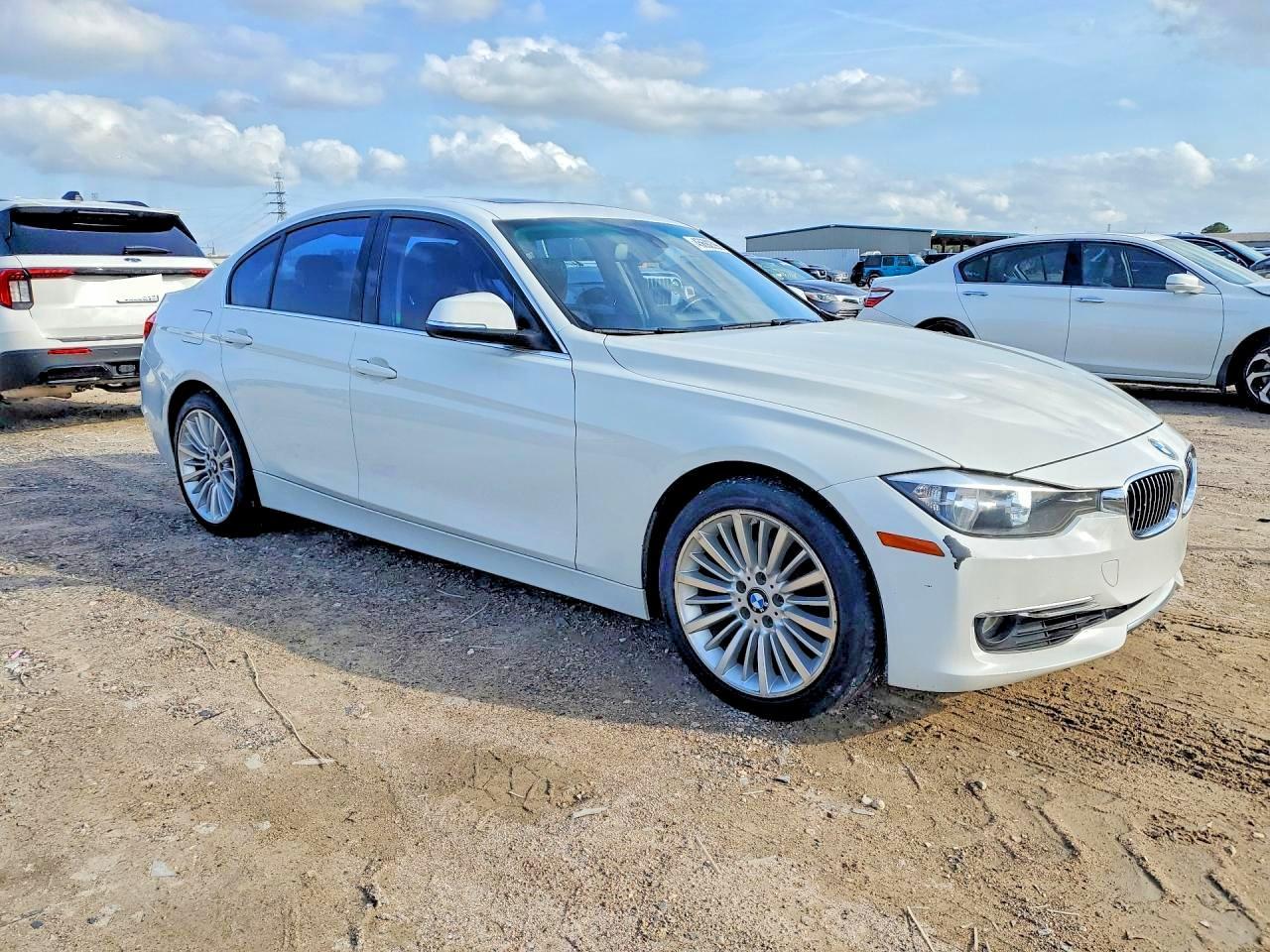 2013 BMW 328 i