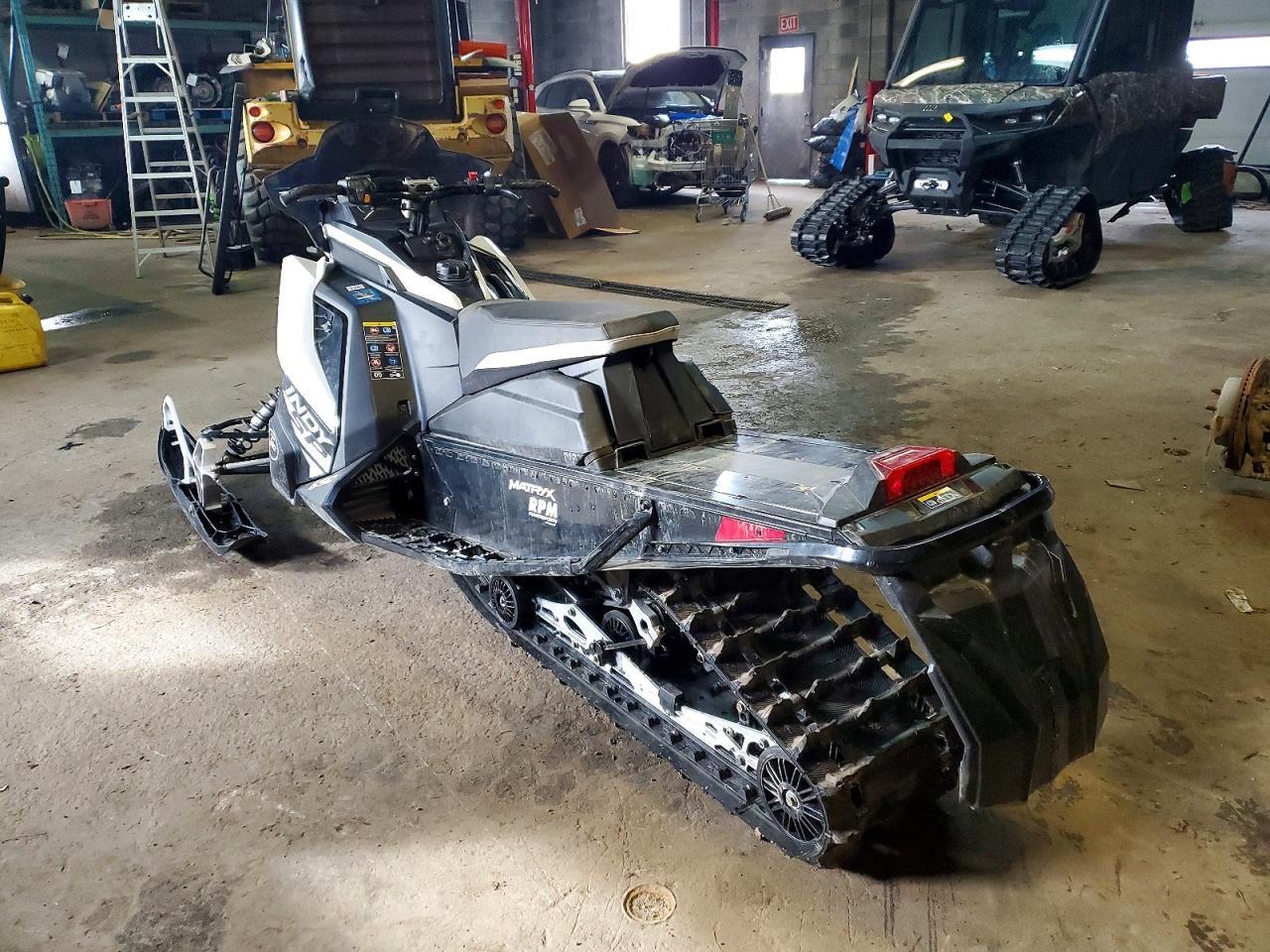 2024 Polaris Matryx SP PKG