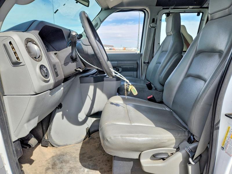 2010 Ford Econoline E150 van